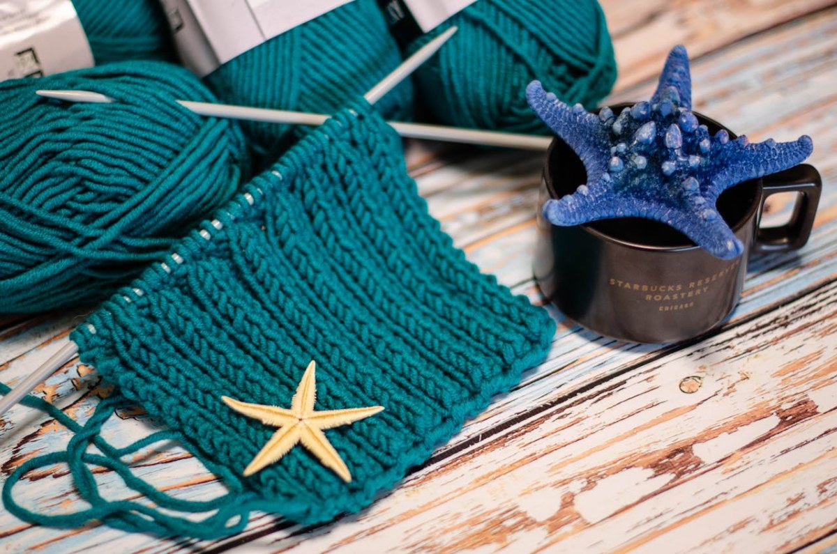 Avmaskning (bind off / cast off) — hur man avslutar stickningen korrekt
