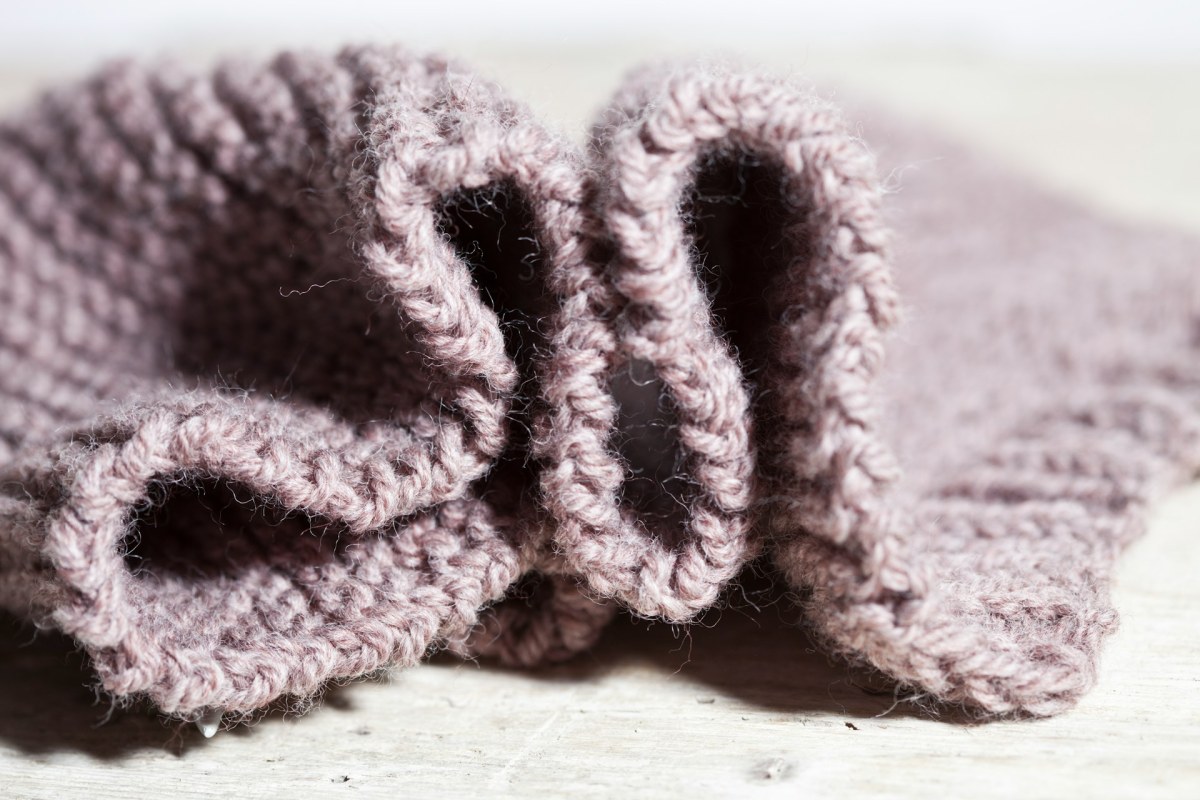 Knitted Scarf — 3 Simple Patterns for Beginners