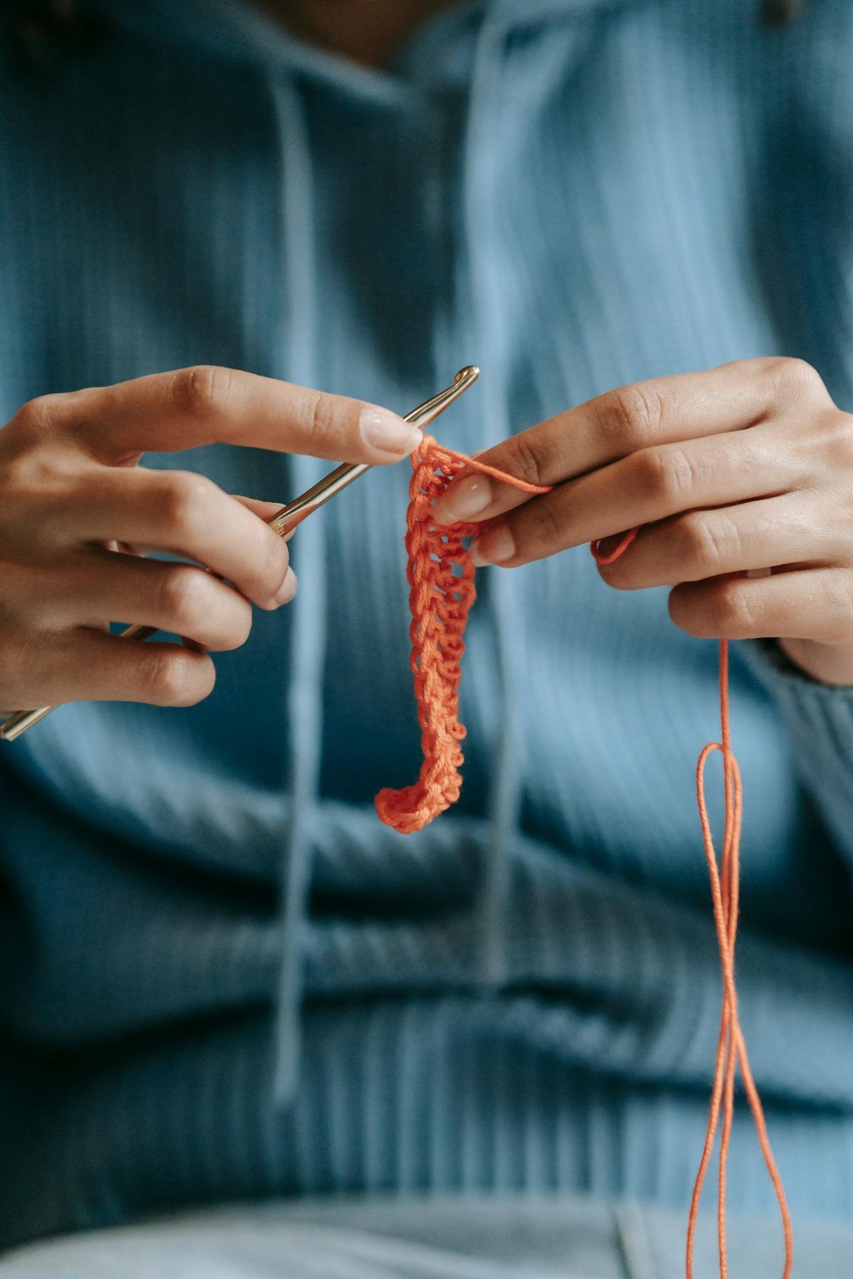 Dobbelt stolpe (double crochet) — grunnleggende heklesting